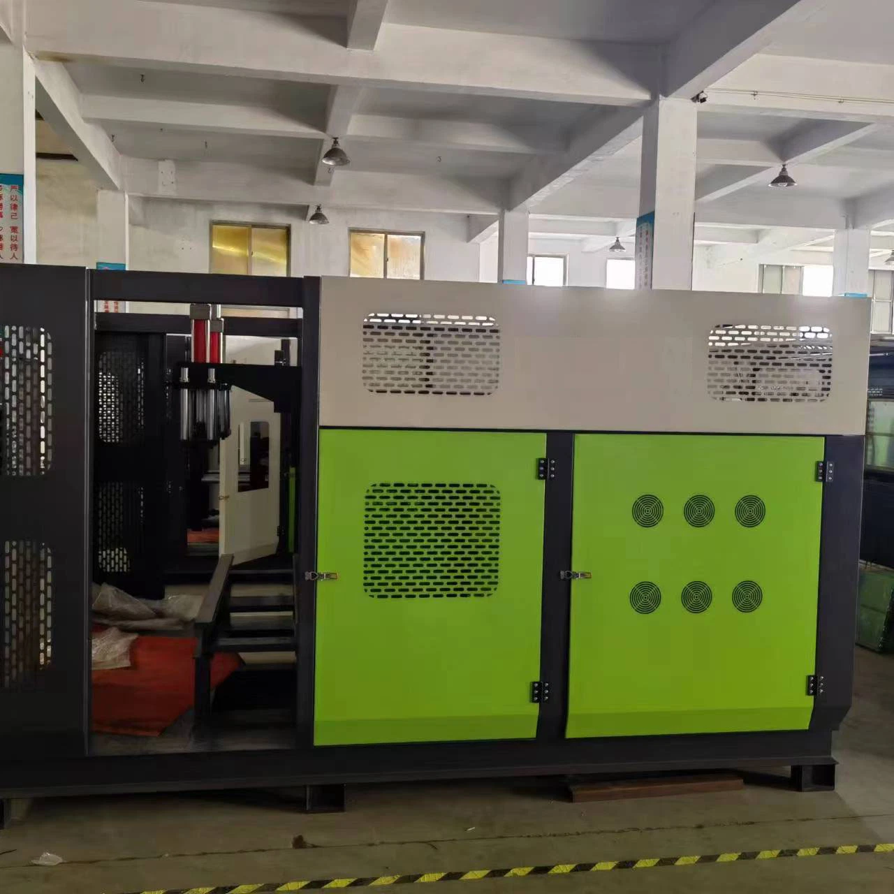 Double Station Automatic Extrusion Blow Molding Tennis Ball Making Machines