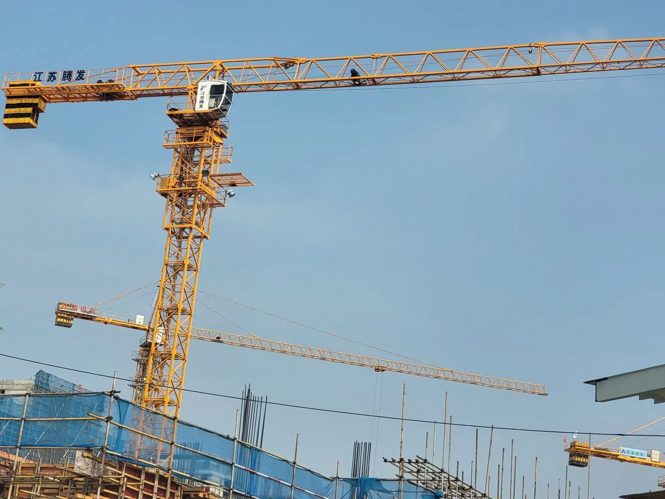 Torre grúa Qtz 80 Maquinaria de Construcción para la Venta