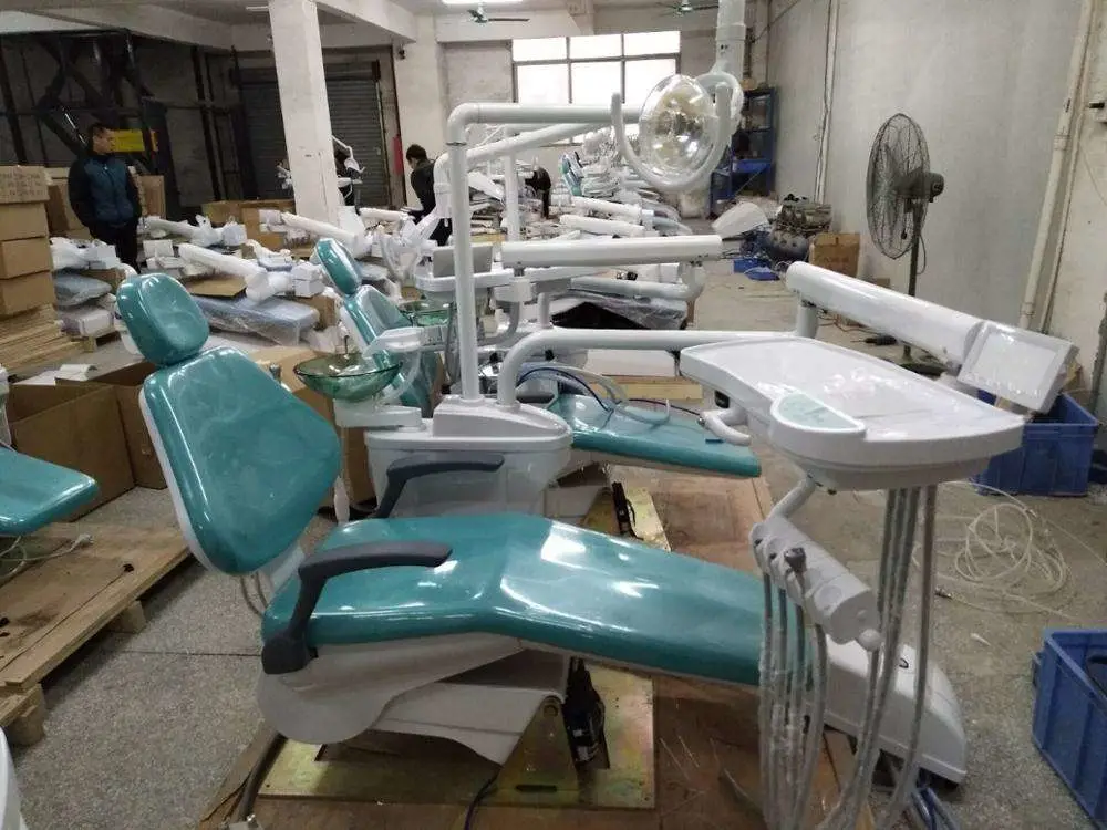 Cadeira Dental confiante Lista de preços / equipamentos Dentais na China