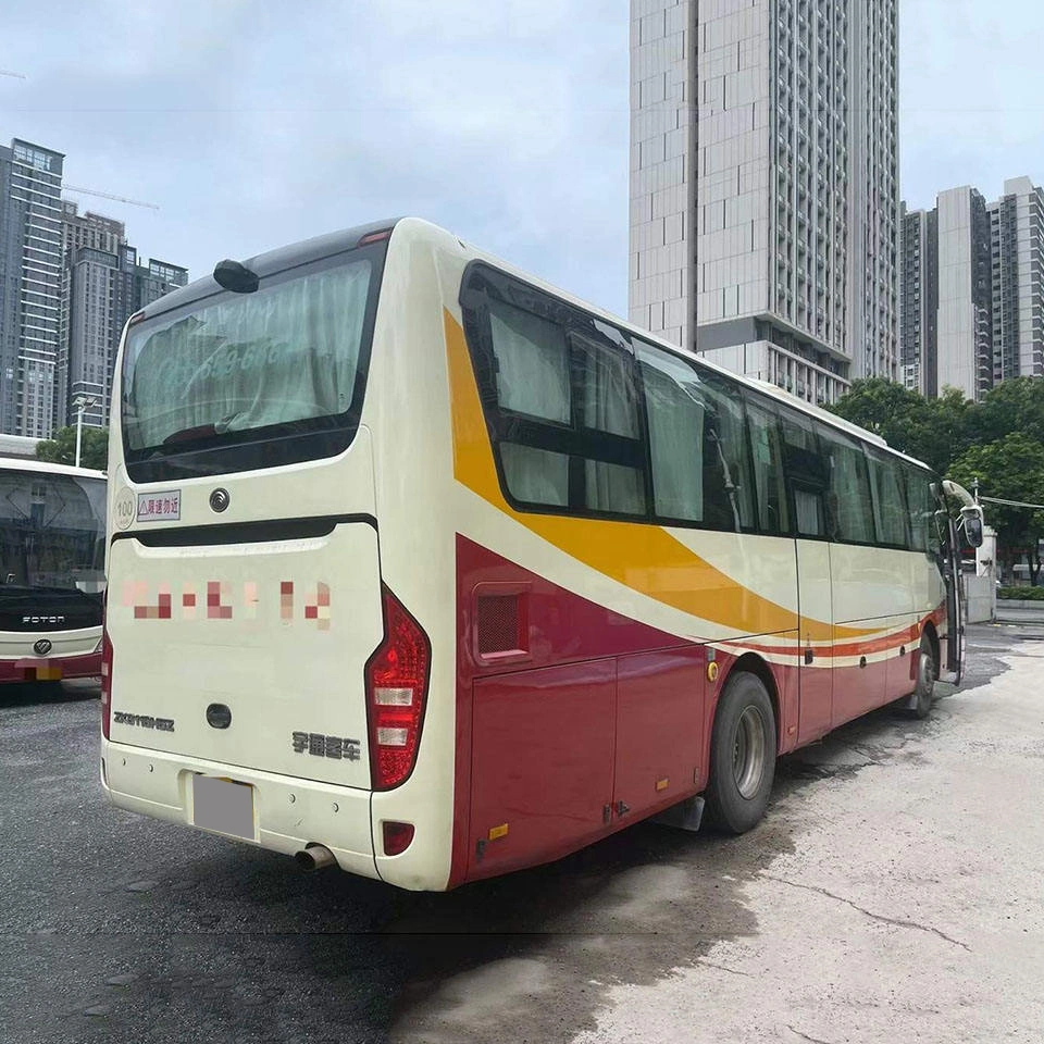 China LHD Yu Tong 46 Seats Used Luxury Bus Euro 5 Diesel Manual Transmission Used Coach Bus