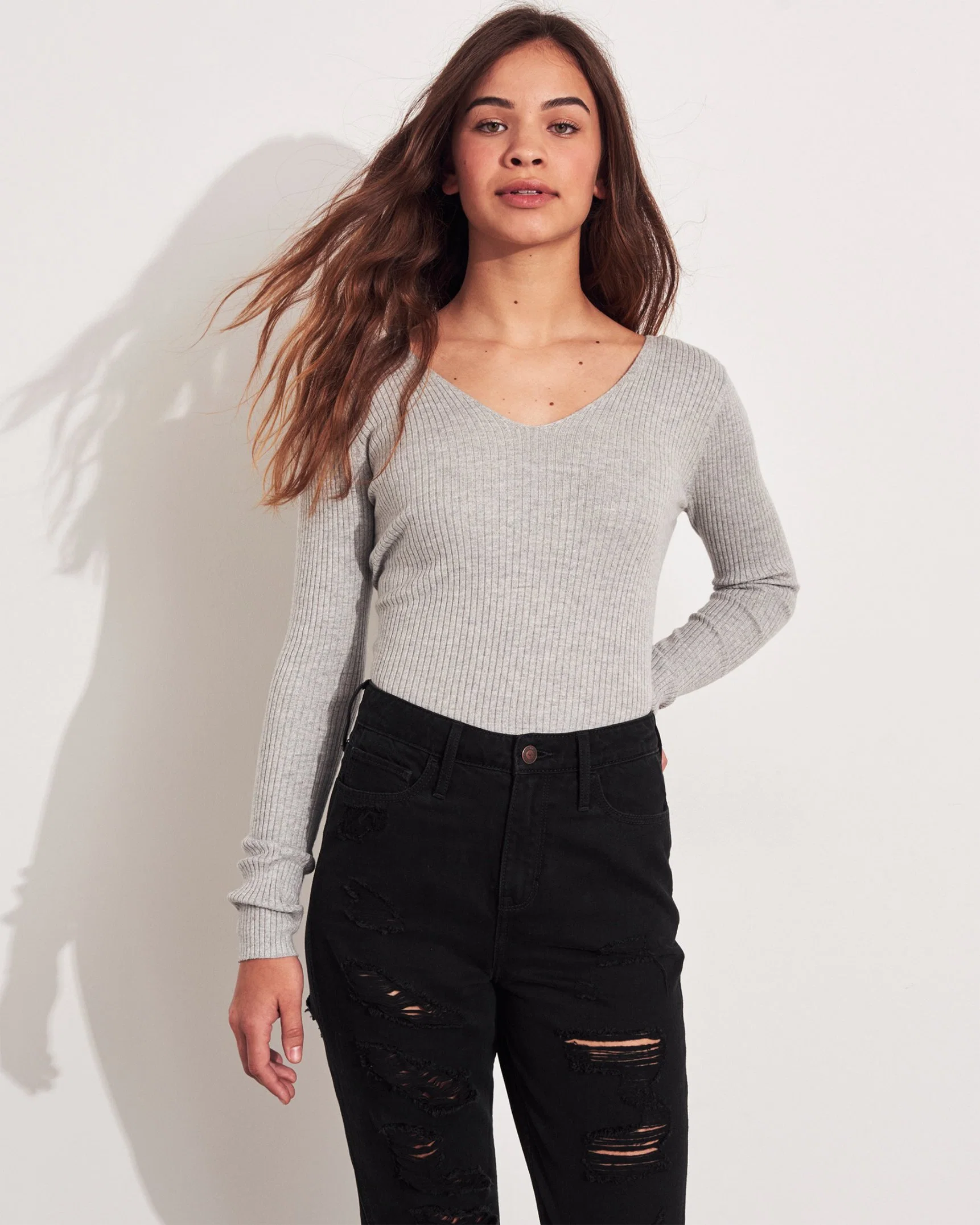 Women Fashion Slim V-Neck Sweater