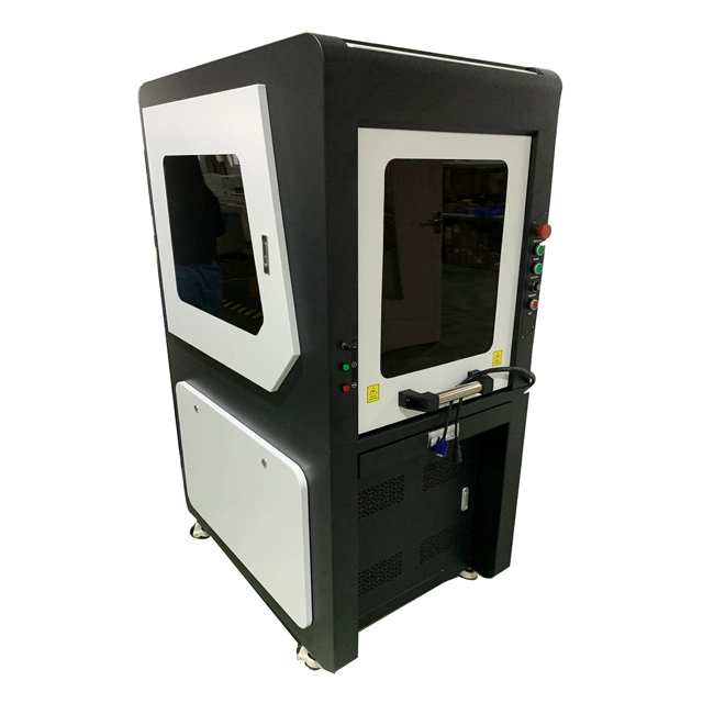 Machine de marquage laser à fibres entièrement fermée pour la couleur du métal Logo impression étiquette PET plastique plaque d'identification d'engraving