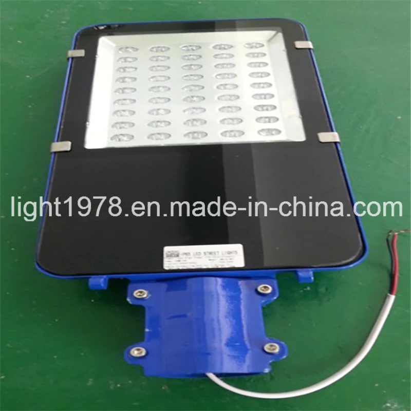 New Products on China Market Solar Energy Street Light with 6m Pole