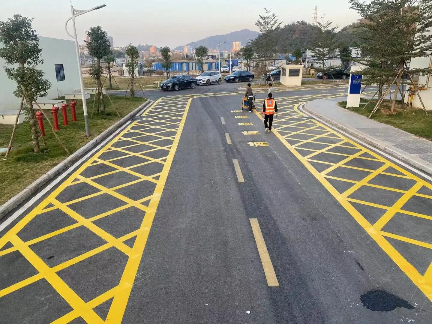 Road Marking Paint Thermoplastic Type Factory Price