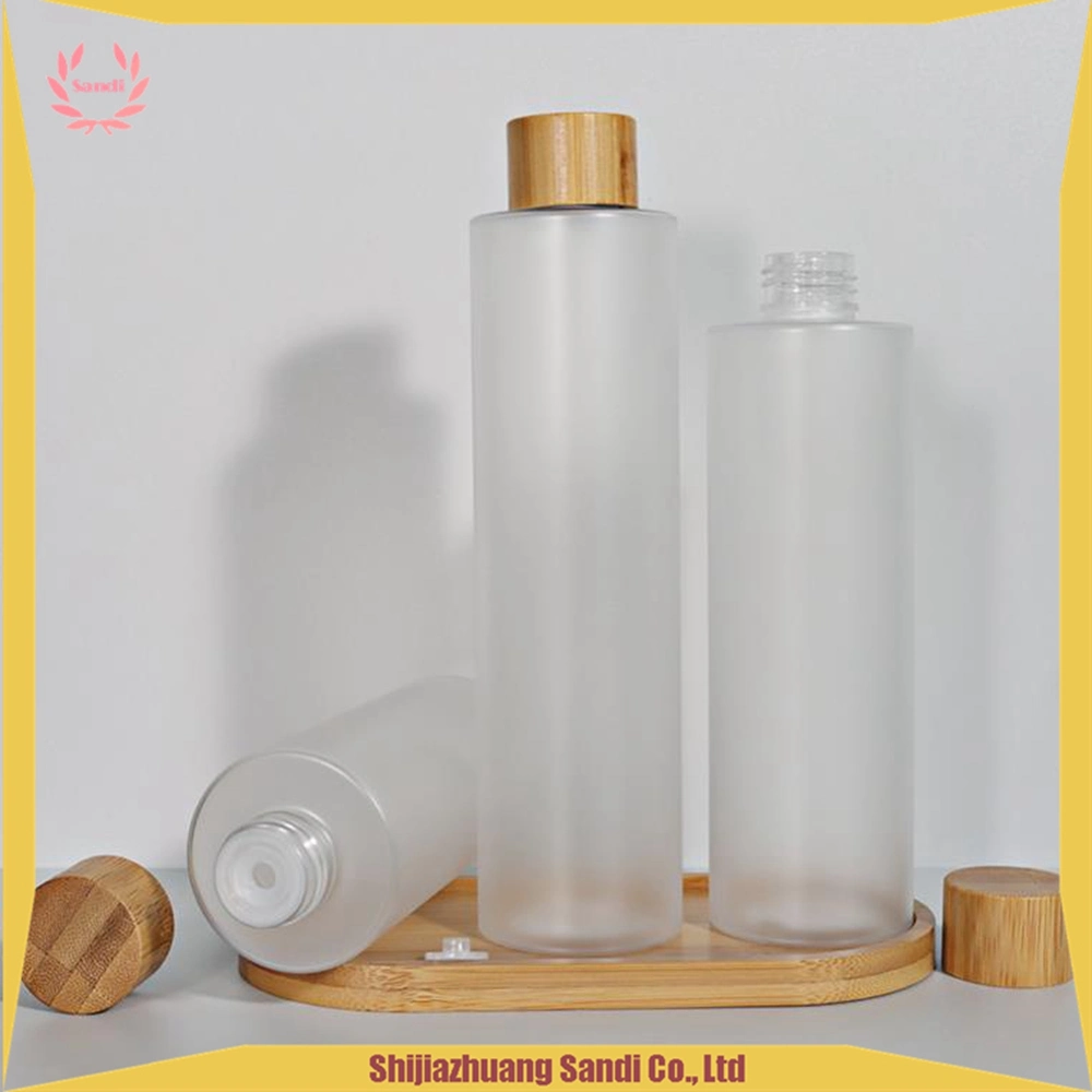 30ml 50ml 100ml Room Skin Clean Toner Clear Frosted Glass Spray Bottle with Bamboo Lotion Pump Lid