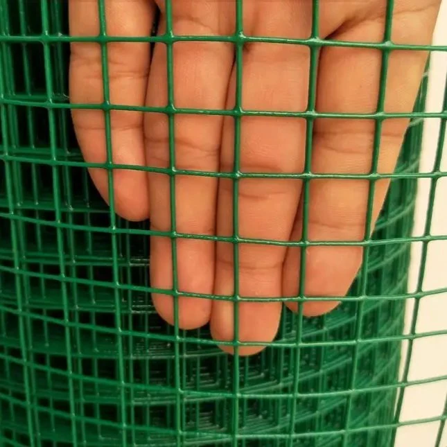 Low Price 6 Gauge 4X4 Green PVC Coated Welded Wire Mesh Fence