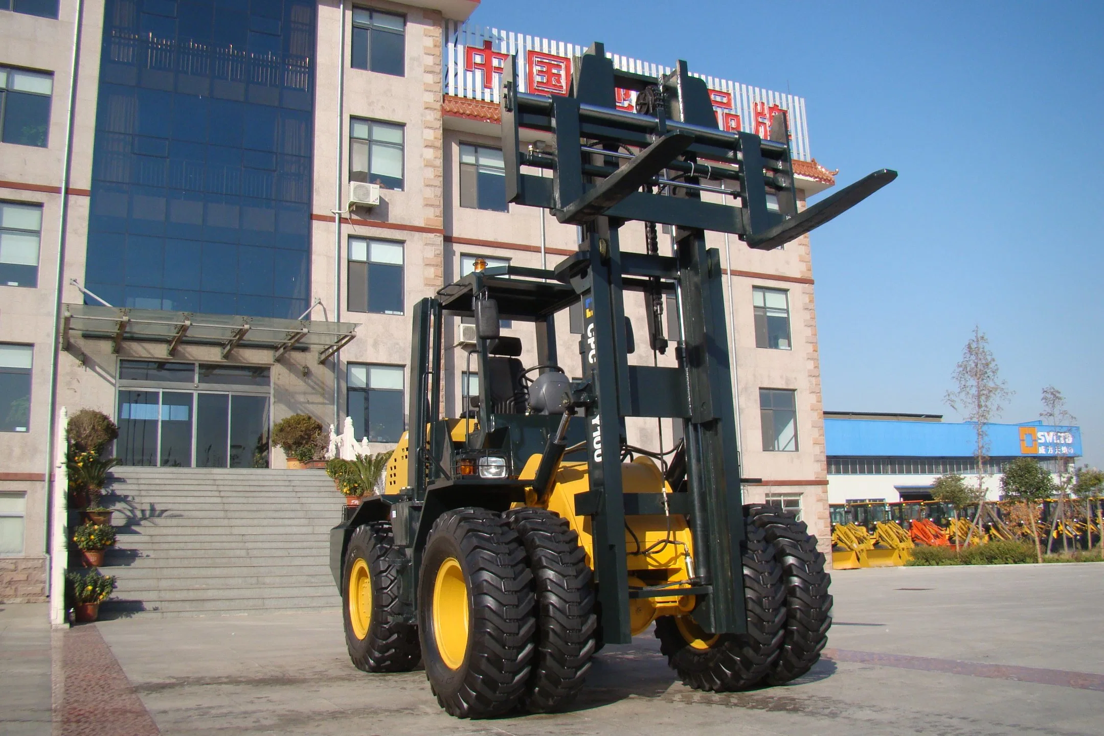 Shanghai Gp Huge Diesel Forklift 11.5t with Japan Engine