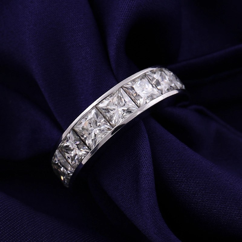 Trendy Eternity Love's Ring Band PT950 Platinum Princess Cut Square Moissanite Diamond Ring for Men