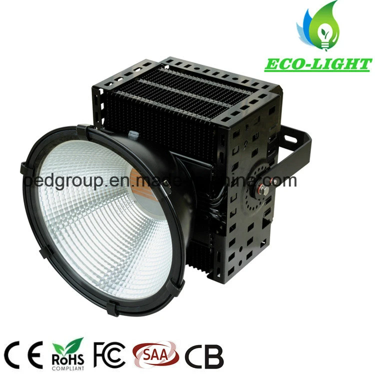 New Type 50, 000 Hours Lifespan Outdoor High Quality IP65 700W LED SMD Flood Lights