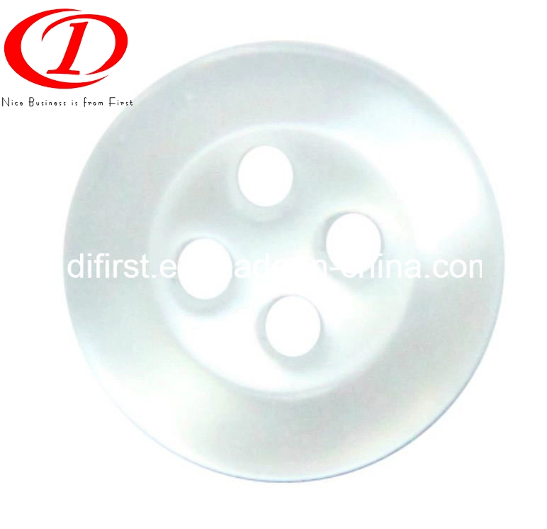 Plastic 4-Hold Shell Button Dfb2037