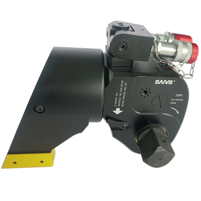 Square Drive Socket Hydraulic Torque Wrench with 360 Degree Reaction Arm and 47245 Nm Torque Value