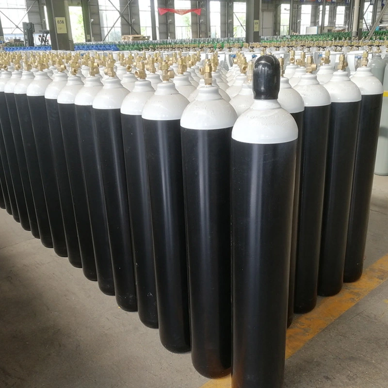 UHP Oxygen Gas / Medical Oxygen/High Purity Oxygen in 6m3/10m3 Cylinder