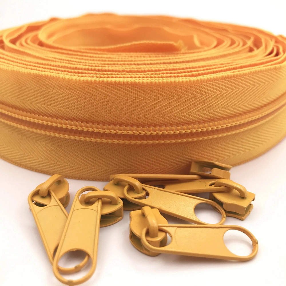 Yellow Color 3# Nylon Zippers Rolls 25 Colors Auto-Lock Zipper Supplies