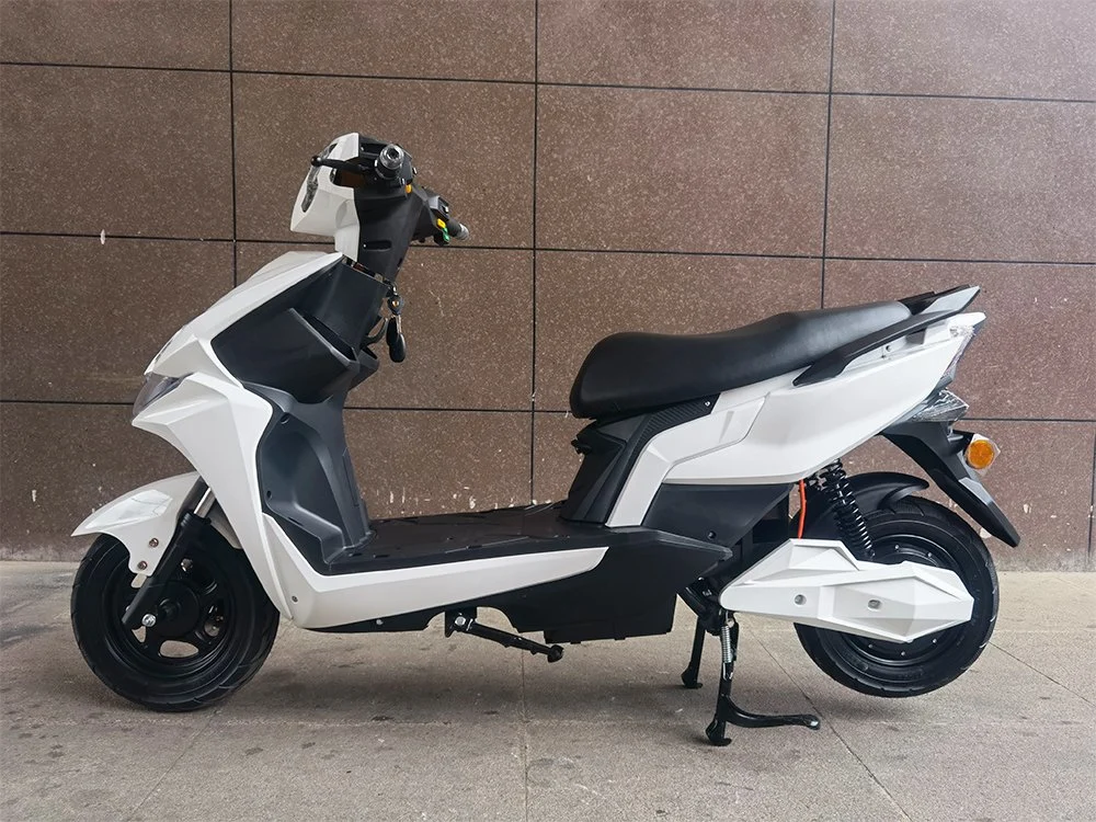 Classic Design Eagle Style Electric Scooter Motorcycle Model Lt-K with Battery