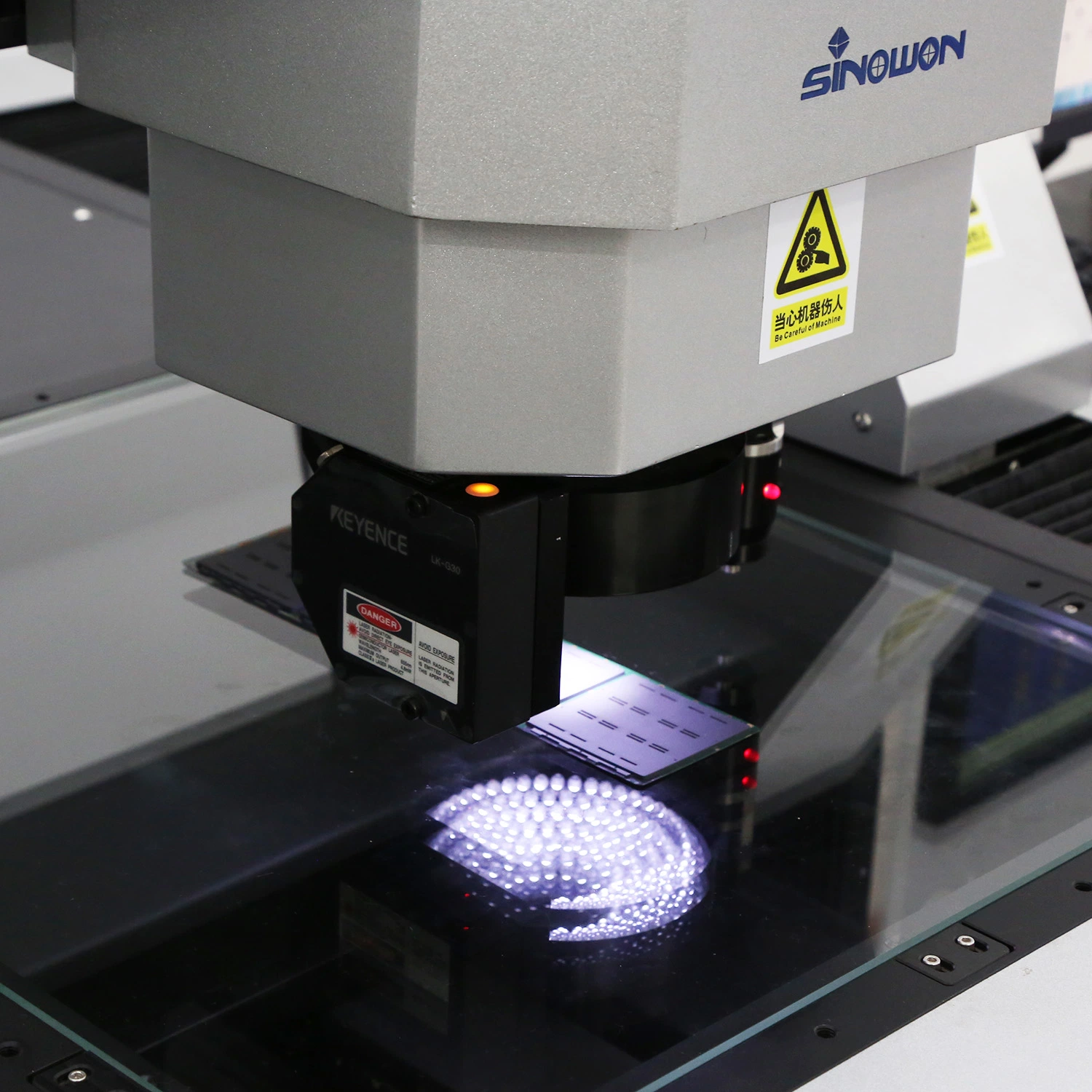 Autoscan652 Laser-Video-Messsystem für magnetische Materialien