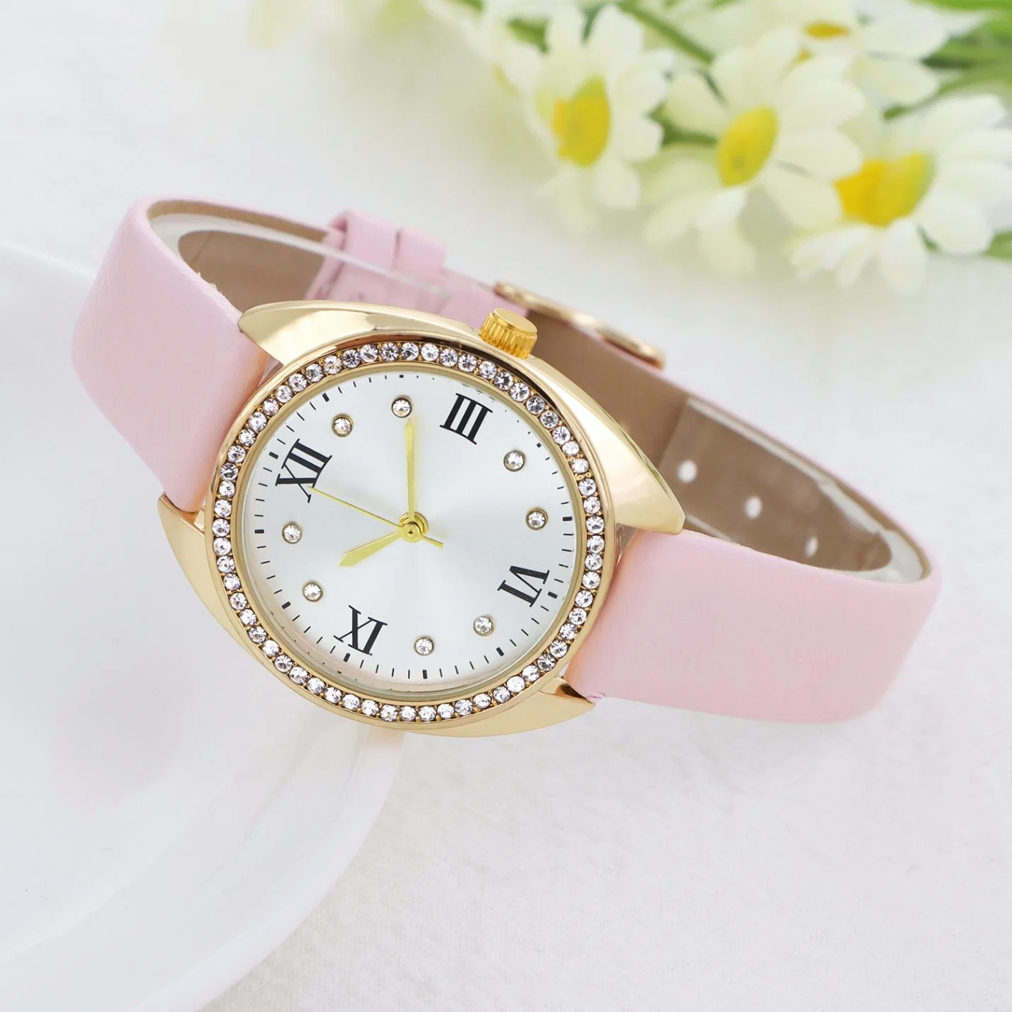 New Design Factory Directly Supply Fashion Leather Strap Woman Watch