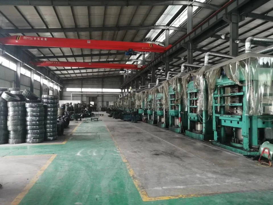 Good Qualtity Solid Forklift Tyre with 300-15