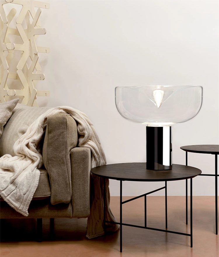 Entonnoir moderne de lampe de table Lampes de table en verre de fer pour la salle de séjour chambre à coucher la lampe (WH-MTB-18)