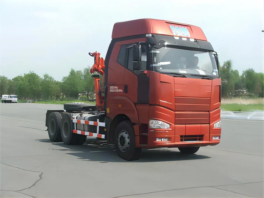 84km/H 6X4 Driving 350HP Conductor Type Hoisting Tractor Truck