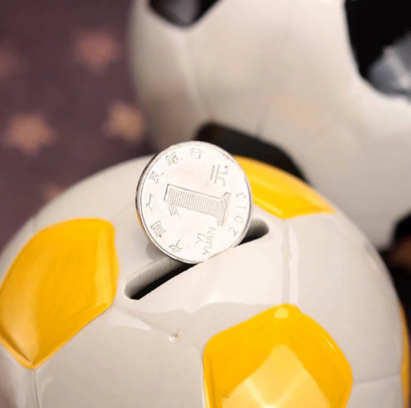 Los aficionados al fútbol de forma de bola Hucha dinero Box el encanto de deportes de pelota de fútbol cerámica