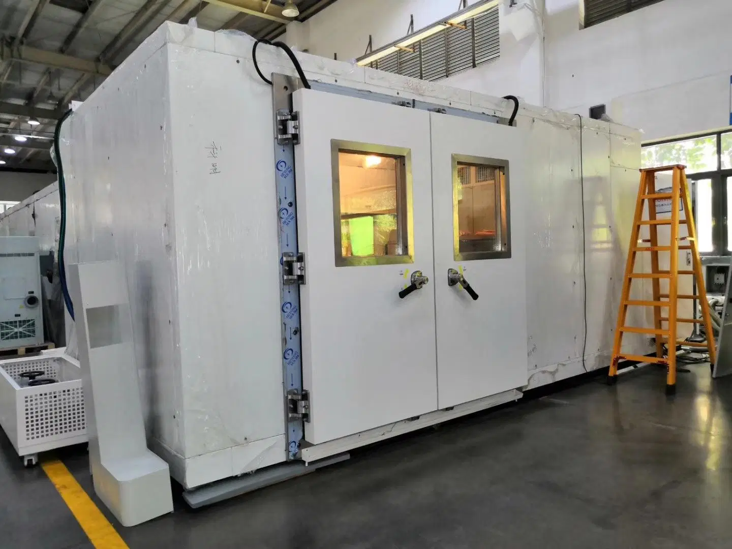 Laboratory Programmable Big Sample Walk-in Climatic Testing Chamber Manufacturer