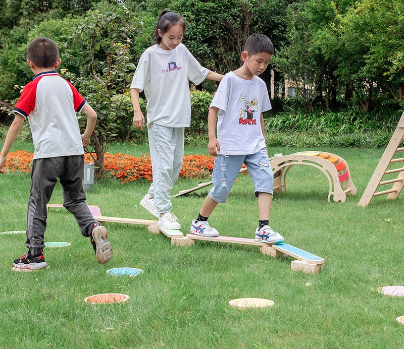 Children&prime; S Wooden Single-Plank Bridge Physical Training Balance Toy