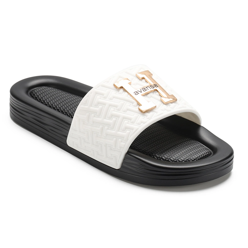 Henghao OEM Customized Metal Buckles Unisex Soft PU Unisex Slide Sandals Custom Slippers Manufacturers in China