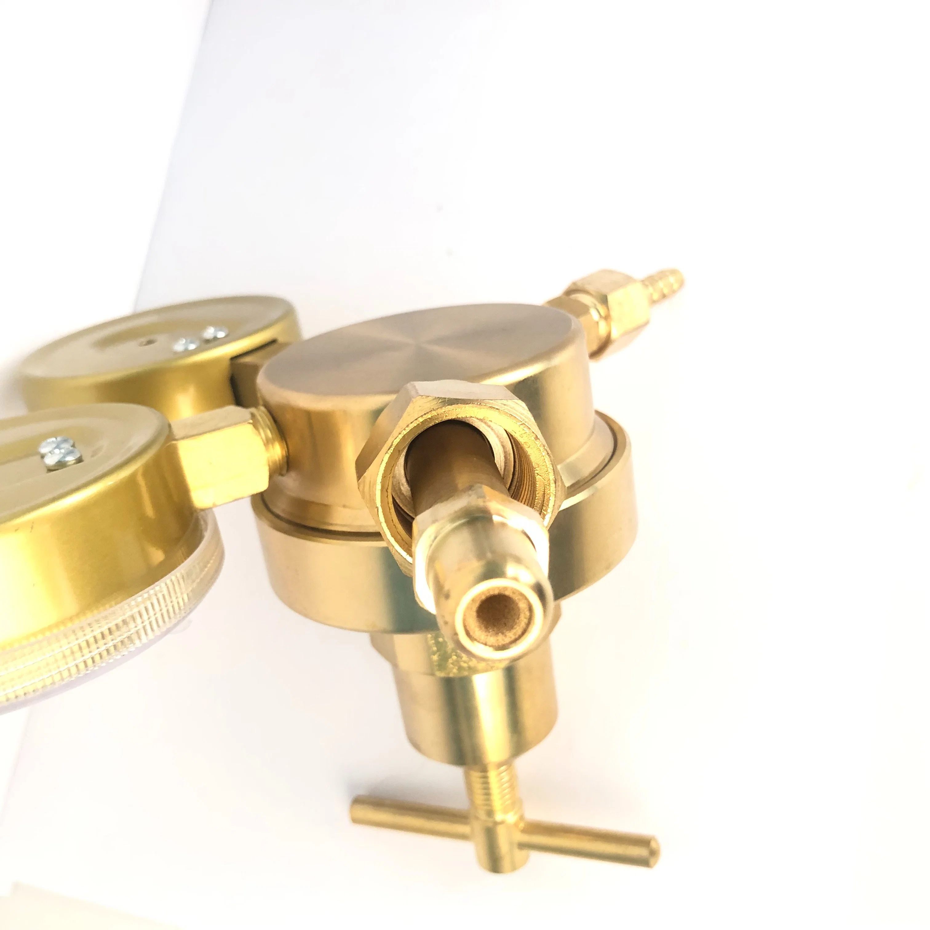 Model 425 American Type Heavy Duty Full Brass Welding Nitrogen Argon CO2 Acetylene Oxygen Gas Pressure Regulator