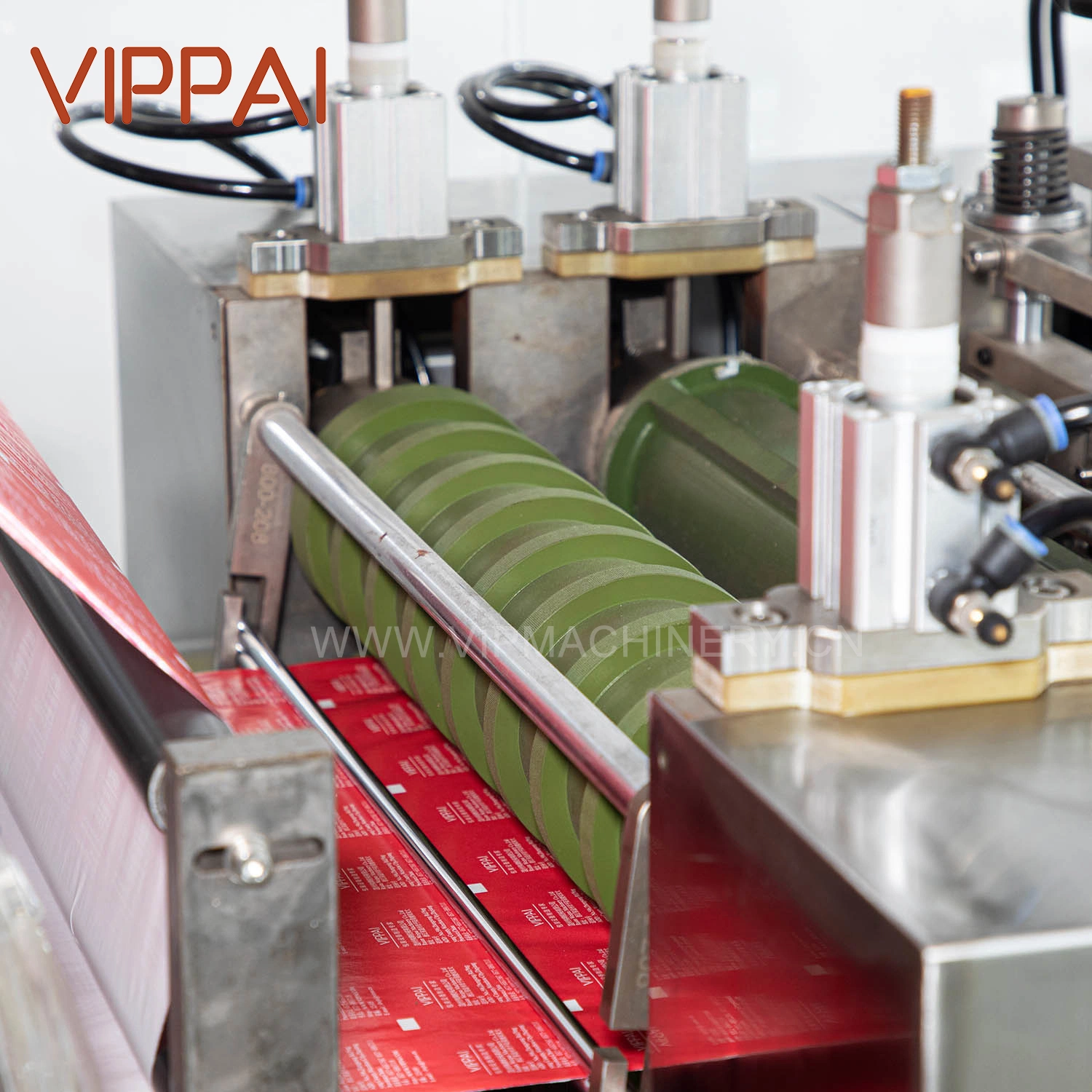 Vippai Factory Hot Selling Automatic Medical Disinfection Alcohol Prep Pads Making Machine Alcohol Swab Packing Machinery