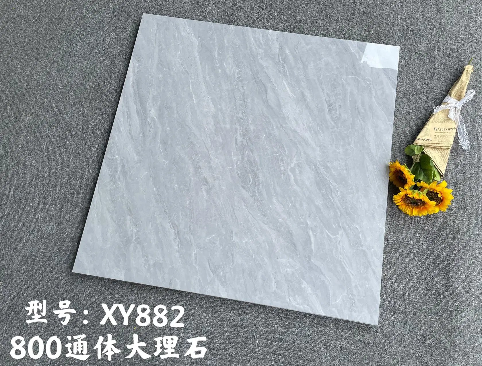 Carrelage de sol en marbre céramique de Guangdong en Chine pour salon moderne, carrelage de sol gris 800*800 pour chambre, carrelage en marbre de brique antidérapant.