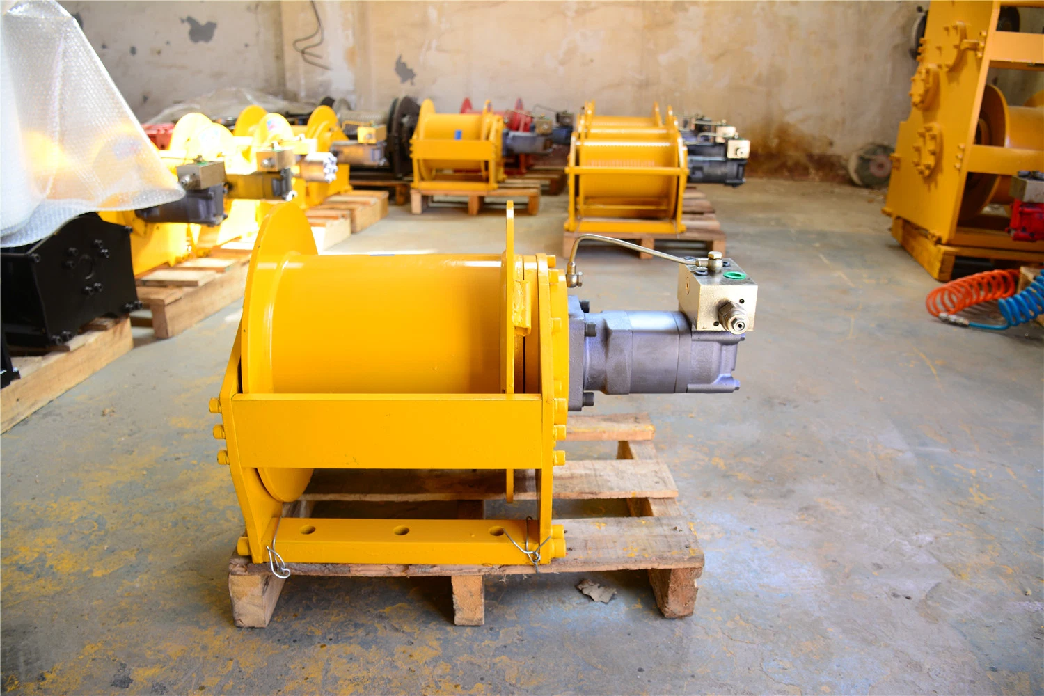 3t 3 Ton Hydraulic Winch for Offshore Oil Drilling Platform Hydraulic Winch Free Lowering, Single Rope Lifting 1 Ton 2 Ton Hydraulic Winch