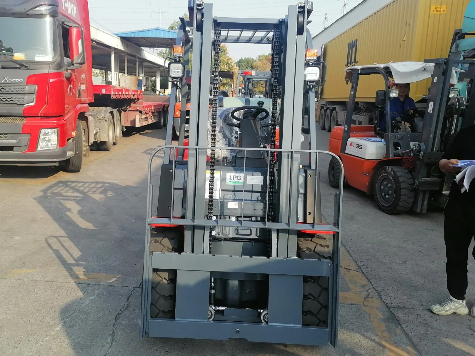 China Low Price 3,5ton camiones de carretillas elevadoras de GLP