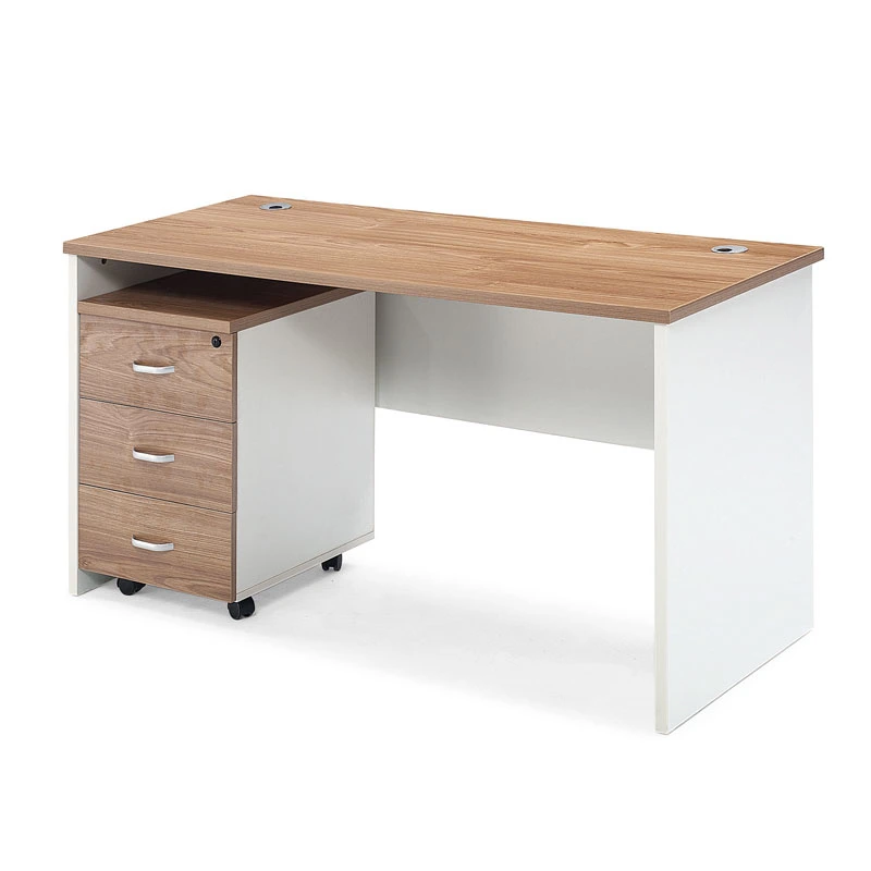 Bureau d'ordinateur moderne et bon marché en mélamine pour petit bureau