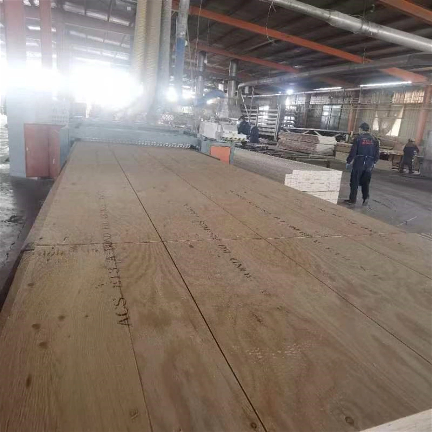 LVL 45X90mm Length 6000mm LVL Board Plywood Scaffolding Pine Wood