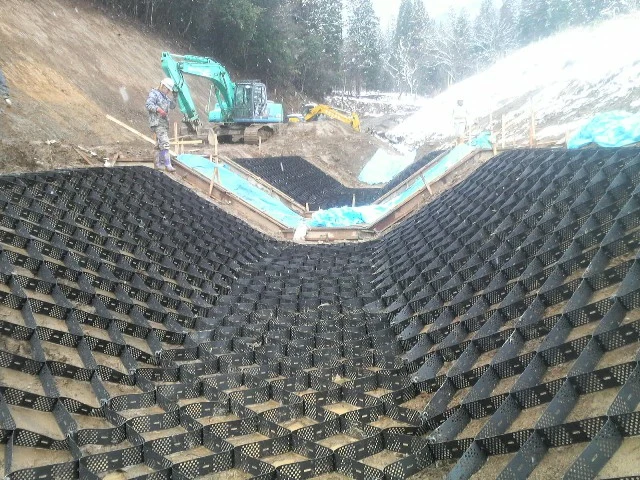 Grelha estabilizadora de HDPE-gravilha-plástico de 100 mm proteção de solo em pavimentadora de gravilha-gravilha-gravilha Geocell