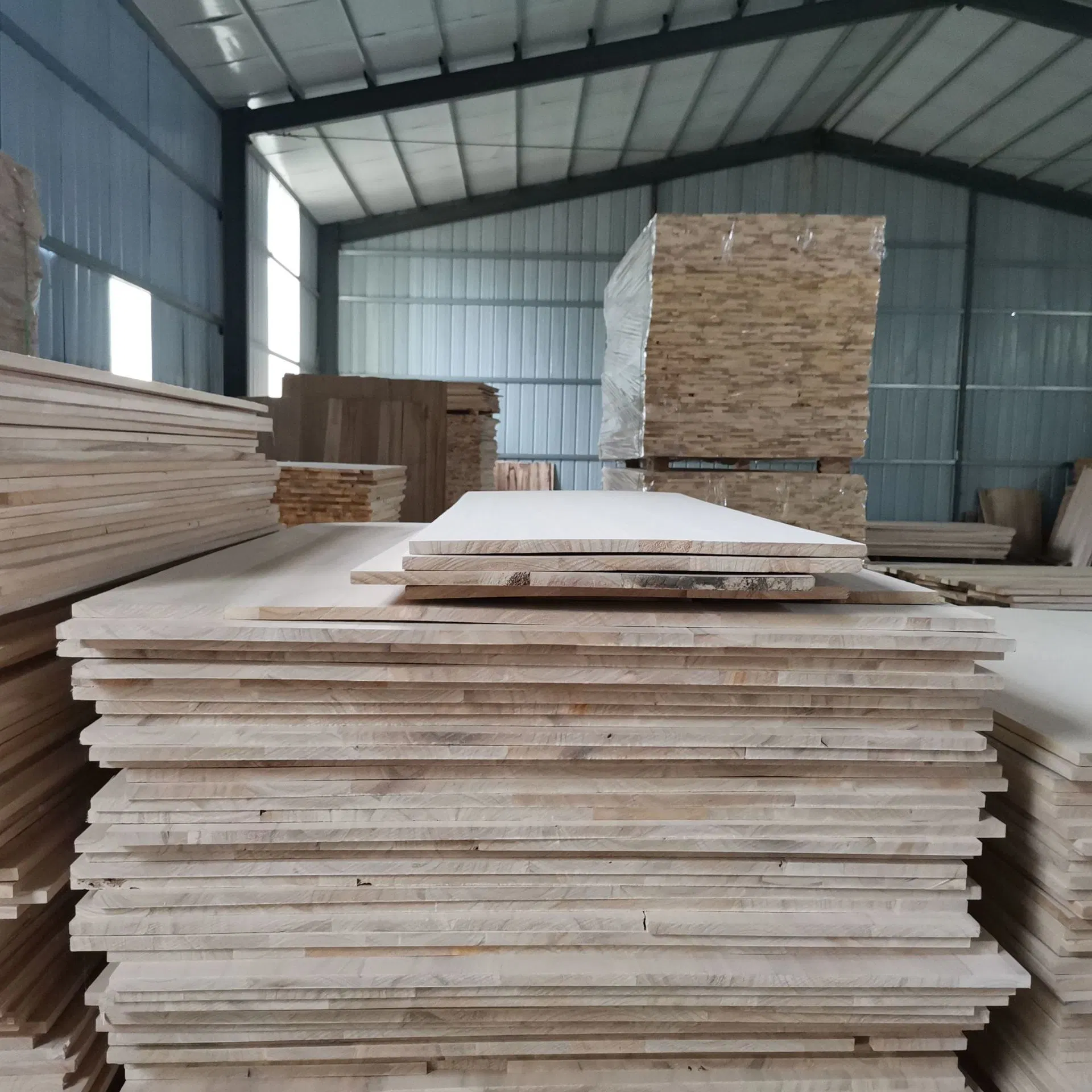 Best Quality Poplar Solid Wood for Construction