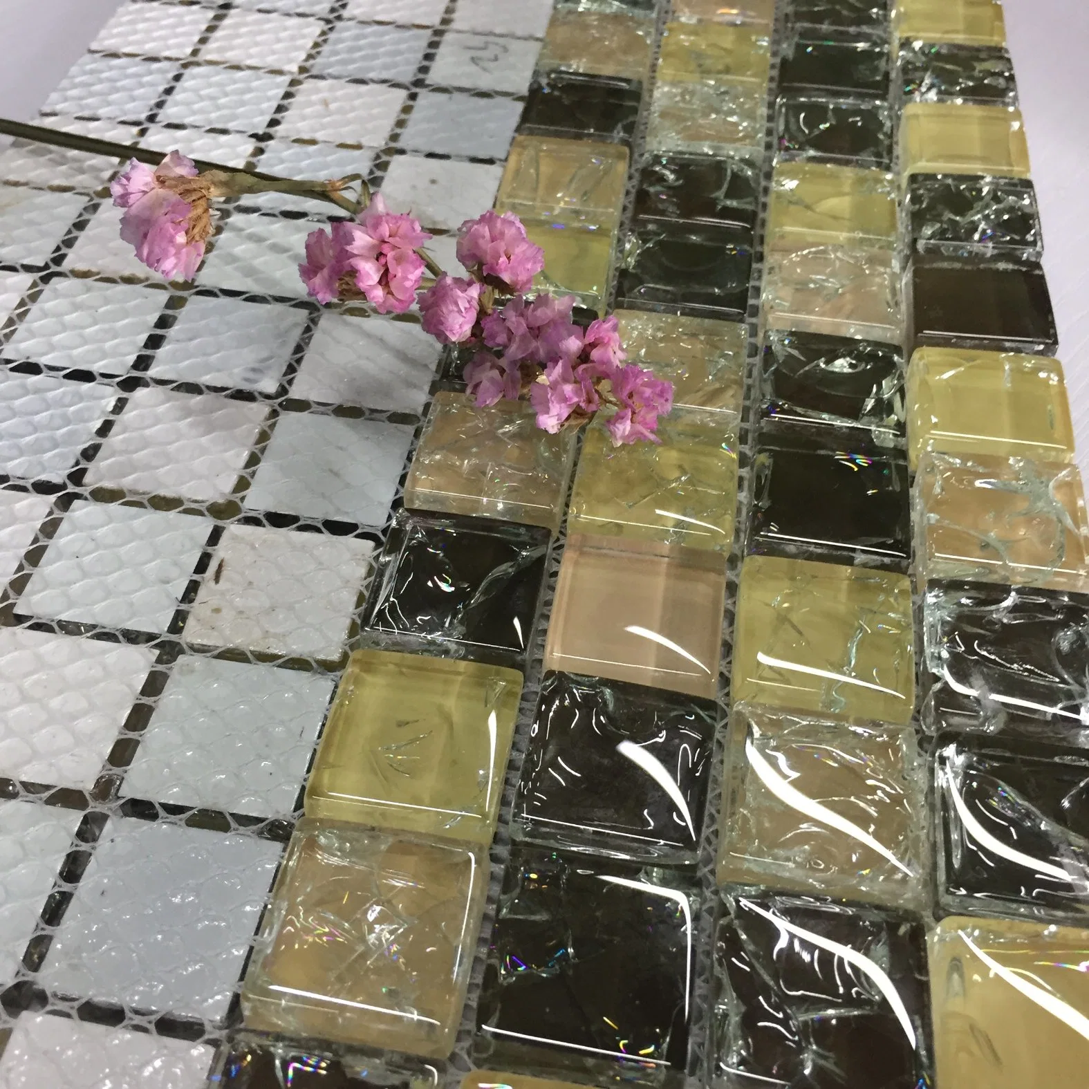 Icekrace America Pattern Square Glass Mosaic Tile