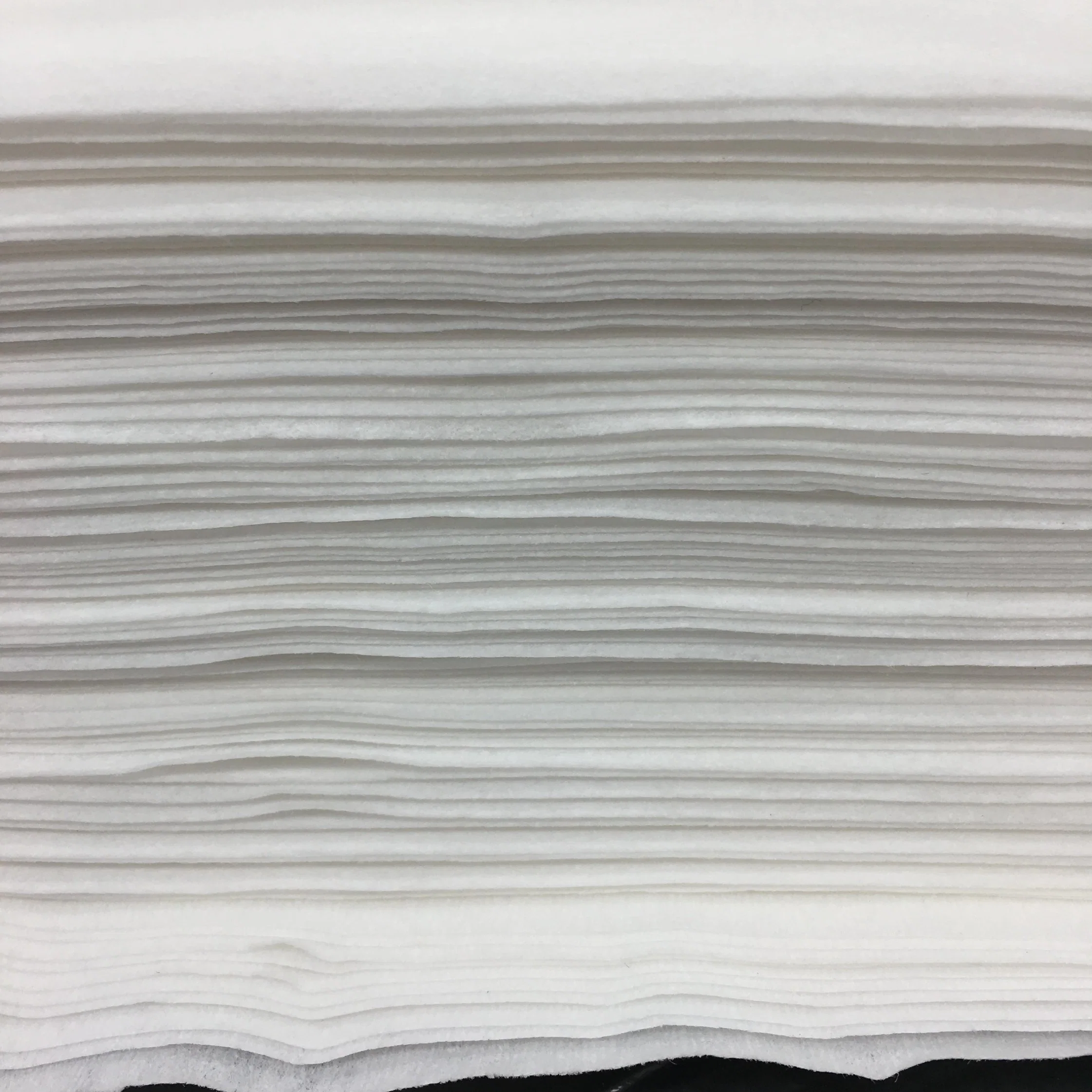 White 55%Cellulose45%Polyester Spunlace Nonwoven Cleanroom Class 10000 Cleaning Paper Wipes

Lingettes en papier de nettoyage en salle blanche en non-tissé de cellulose 55% polyester 45% spunlace de classe 10000