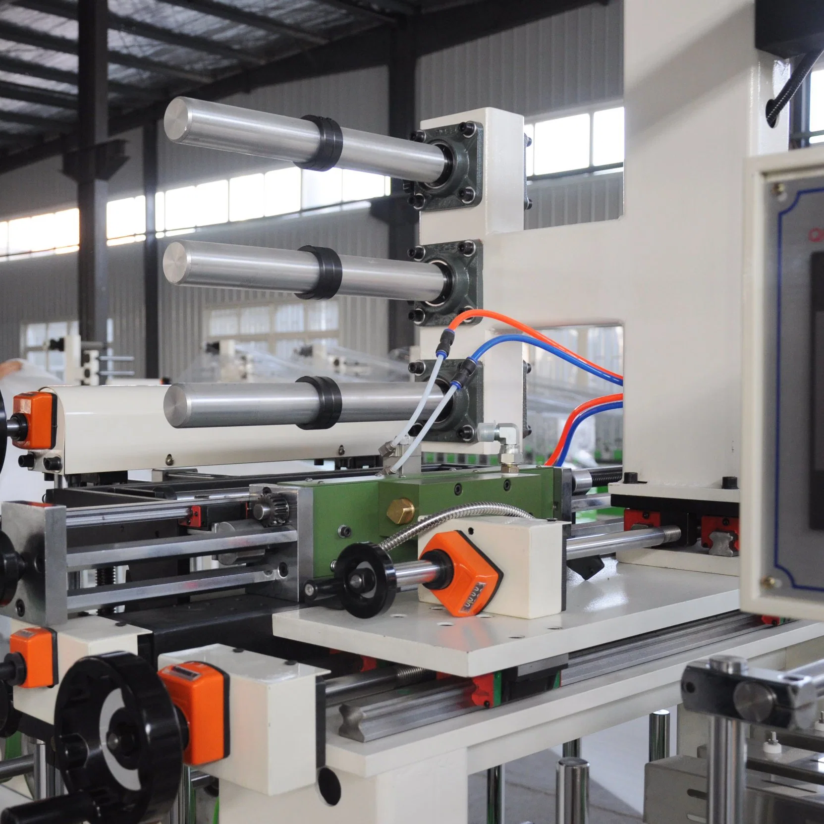 Clf-PUR350A Full Production Line Paper PVC Sticking Laminating Machine