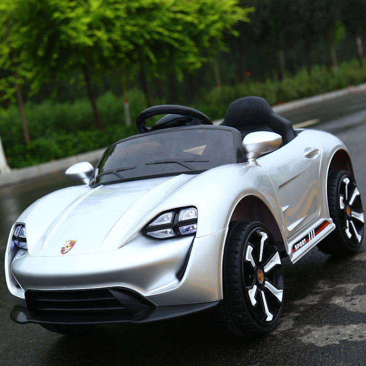 Children&prime; S Simulation Car Electric Toy Car with LED Light and Bluetooth