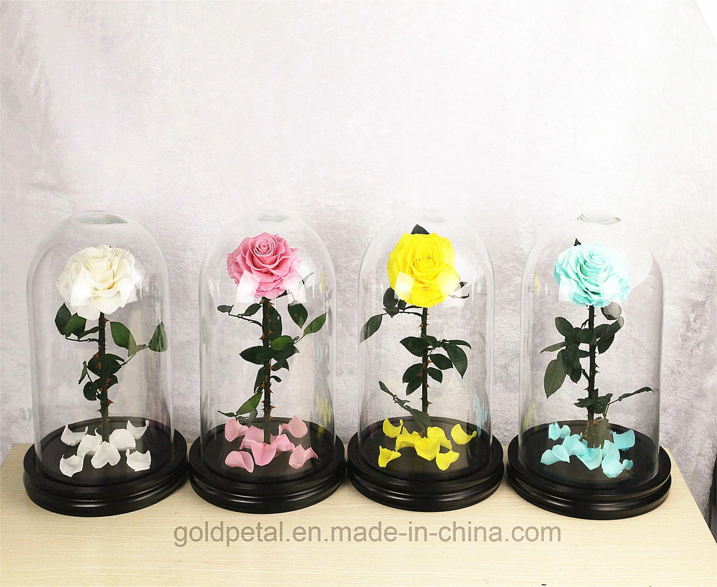 Hot Sell 3-4 Years Lasting Preserved Yellow Rose Flowers in Glass Dome for Christams Gifts