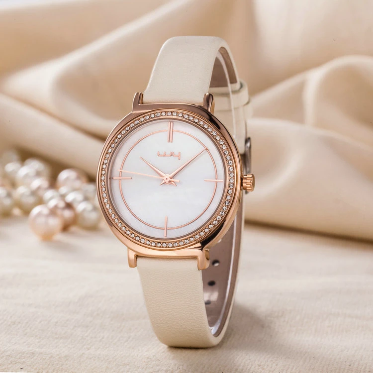 Casual Watch OEM ODM Gift Woman Fashion Classic Alloy Watch (Wy-127C)