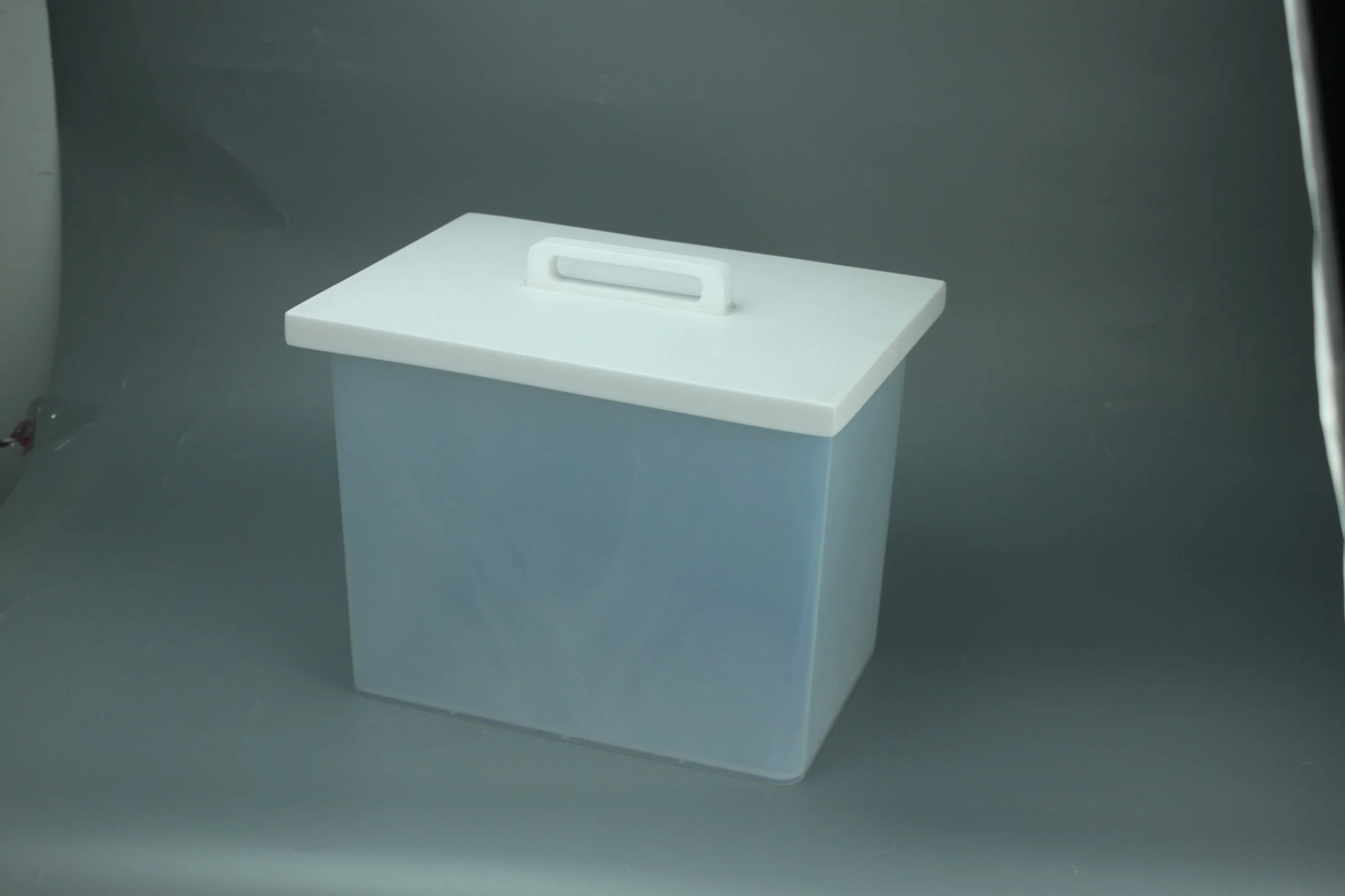 PFA Cleaning Tank Size Can Be Customized and Produced with PTFE Cover