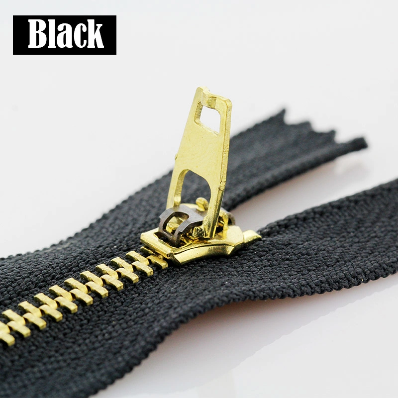 Black Color 3# Metal Brass Auto Lock Zipper Close-End Zippers for Sewing