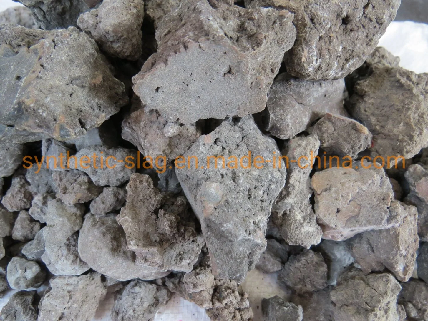 Refractory Metallurgical Sintered Calcium-Aluminate Refining Flux for Steel with Al2O3 52%Min