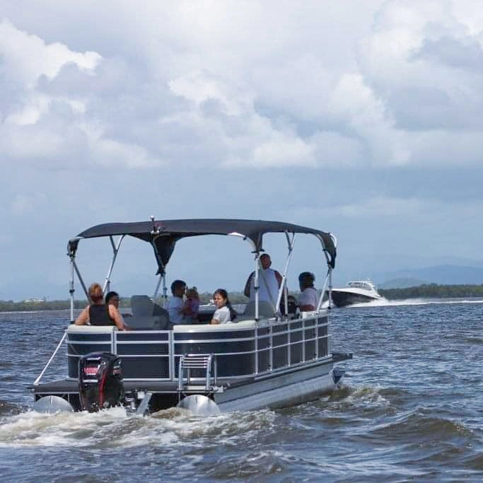 De aluminio de 25 pies de la familia de lujo parte Motor fuera de borda Pontoon Boat con el Bimini para la venta