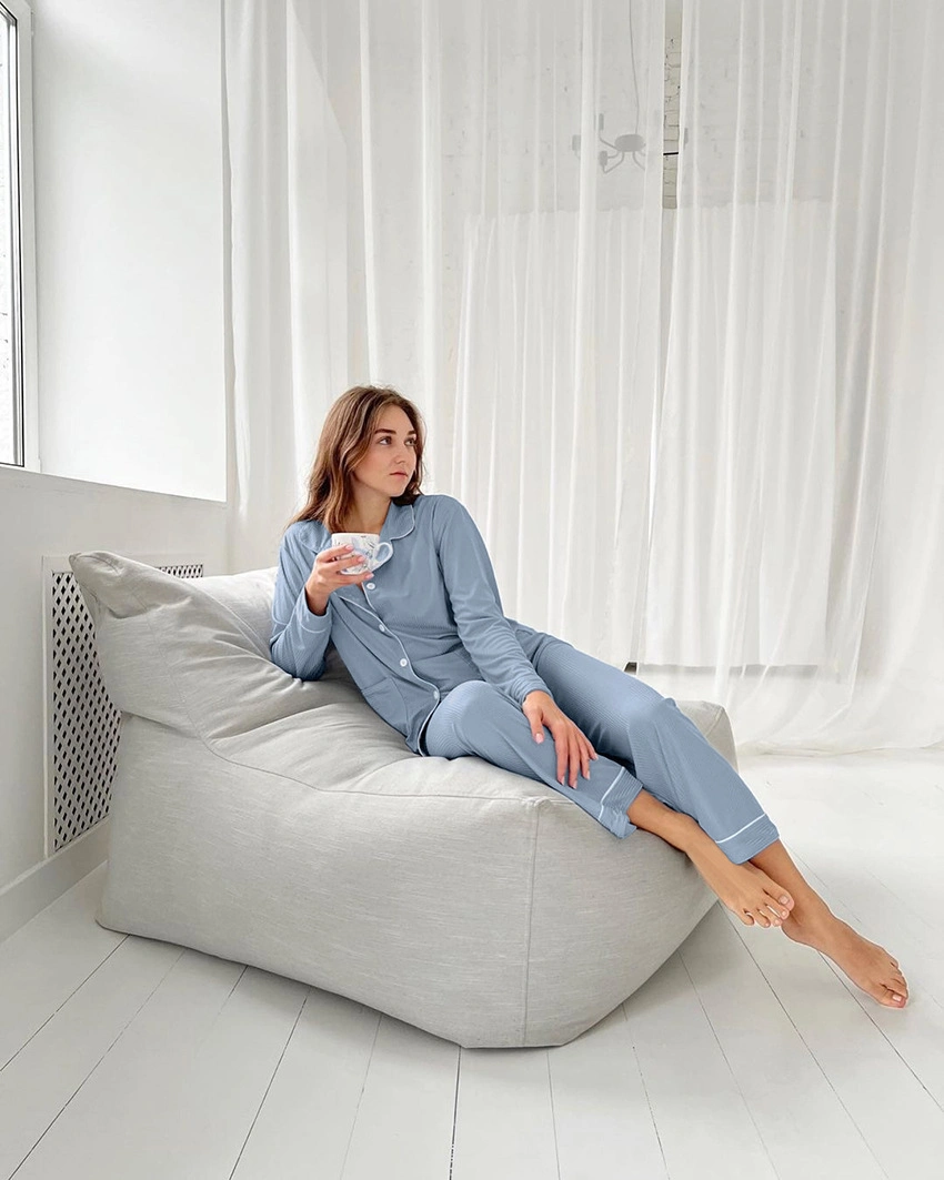 Les femmes Salon de Printemps de l'usure de la rayonne vers le bas du bouton Shirt à manches longues Pyjama avec passepoil