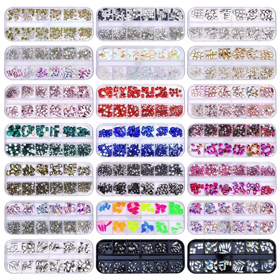 Brilhante Crystal Ab White Rainbow unha forma de mistura de arte extravagante na caixa de vidro de fundo plano Rhinestones Rhinestone unhas decoração Arte