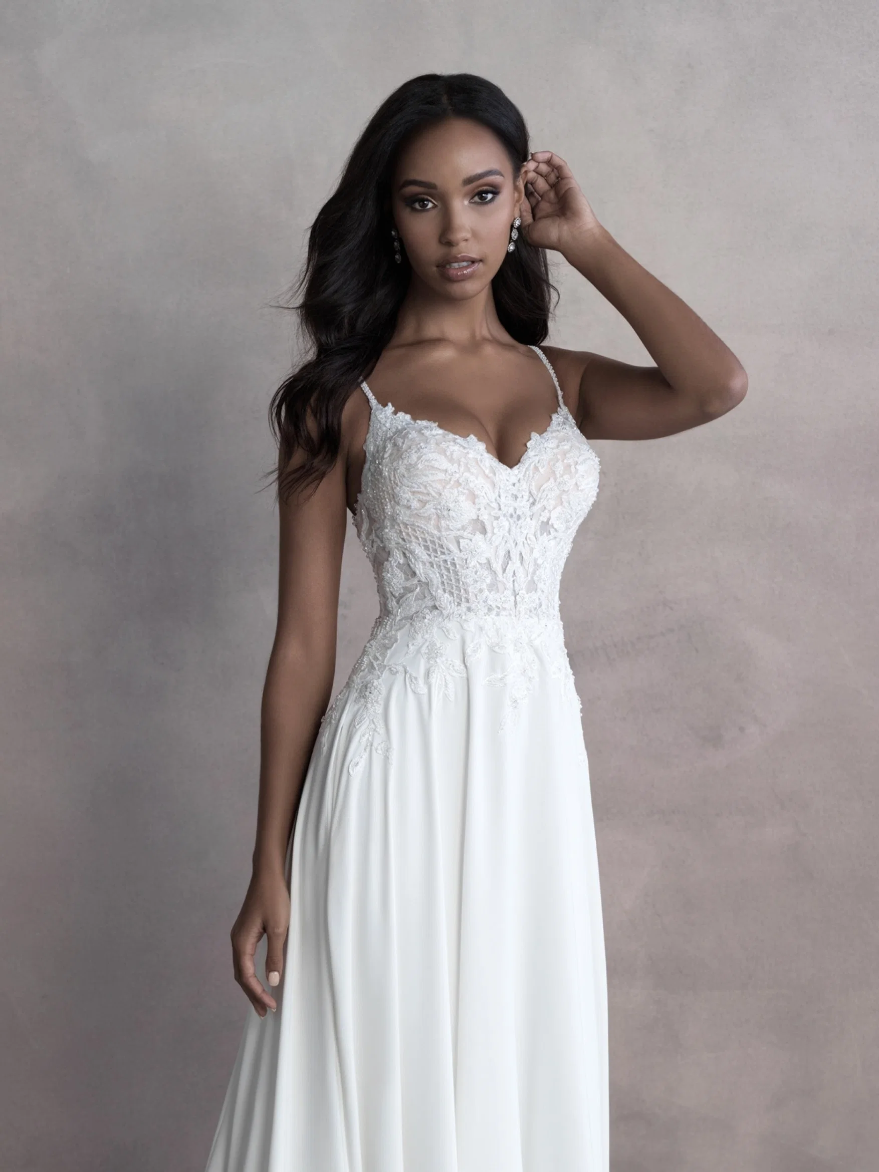 Spaghetti Strap Long Train Open Back A Line Lace Wedding Dresses Ceremonial Clothing