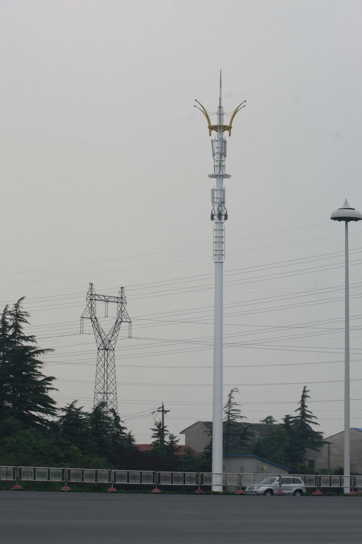 Telecommunication Camouflage Tower with Fiberglass Cover